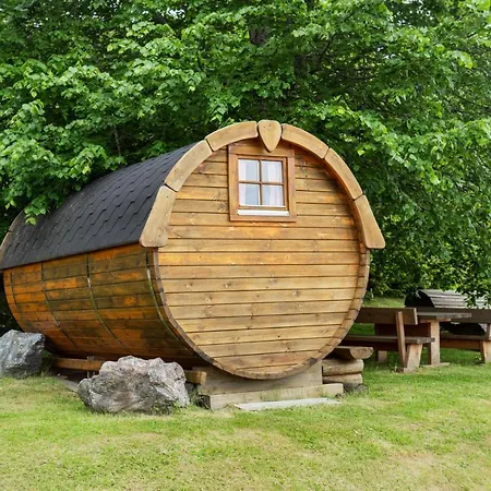 Haberjockelshof Erlebnishof * 蒂蒂湖-新城