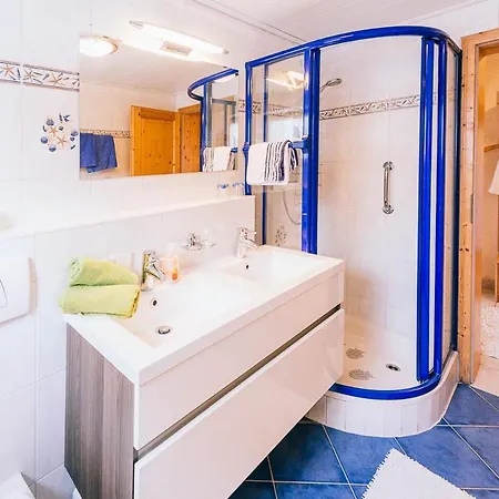 Haberjockelshof Erlebnishof 蒂蒂湖-新城